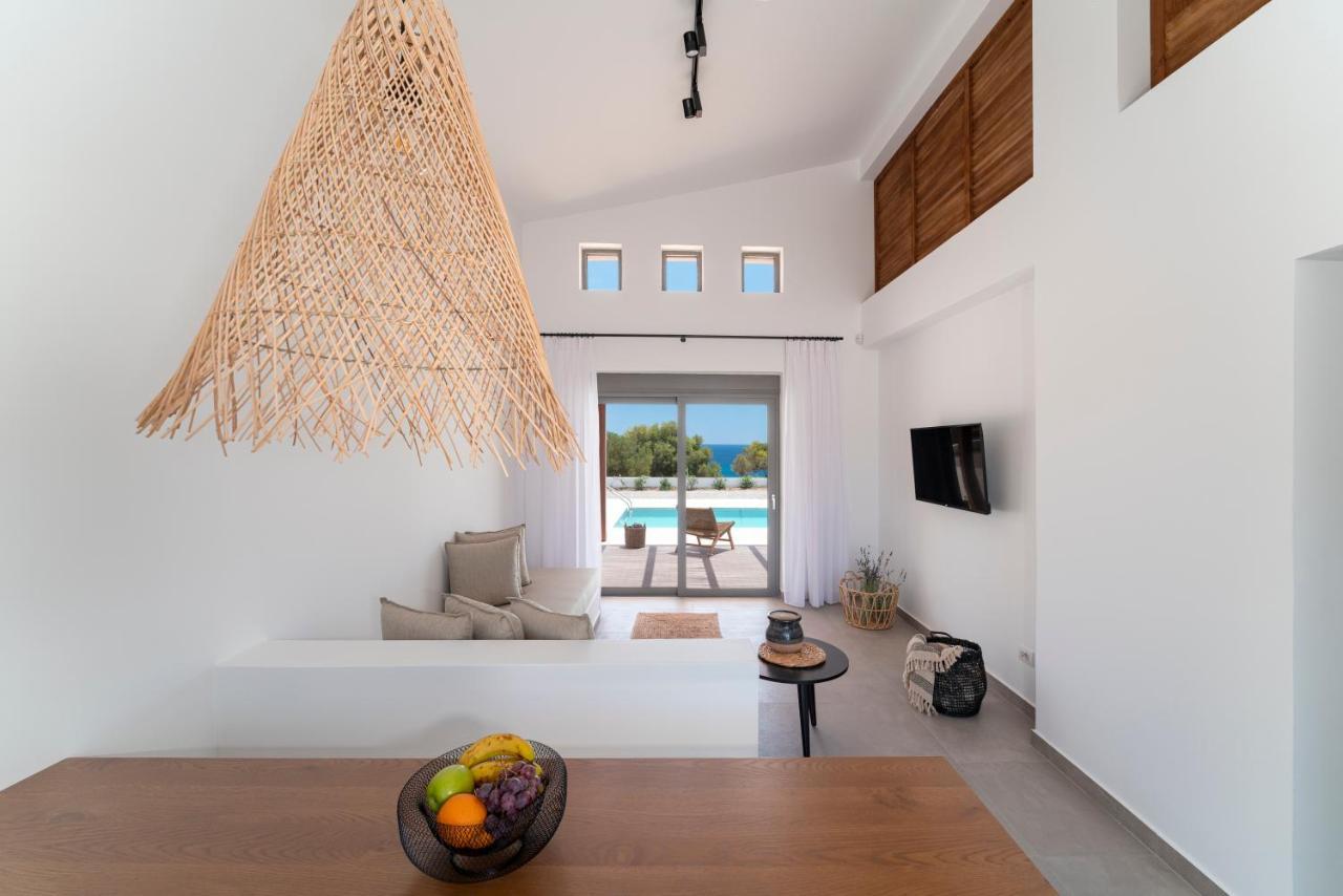 Terra D'Oro Sea View Villa With Private Pool Kiotari Exterior photo